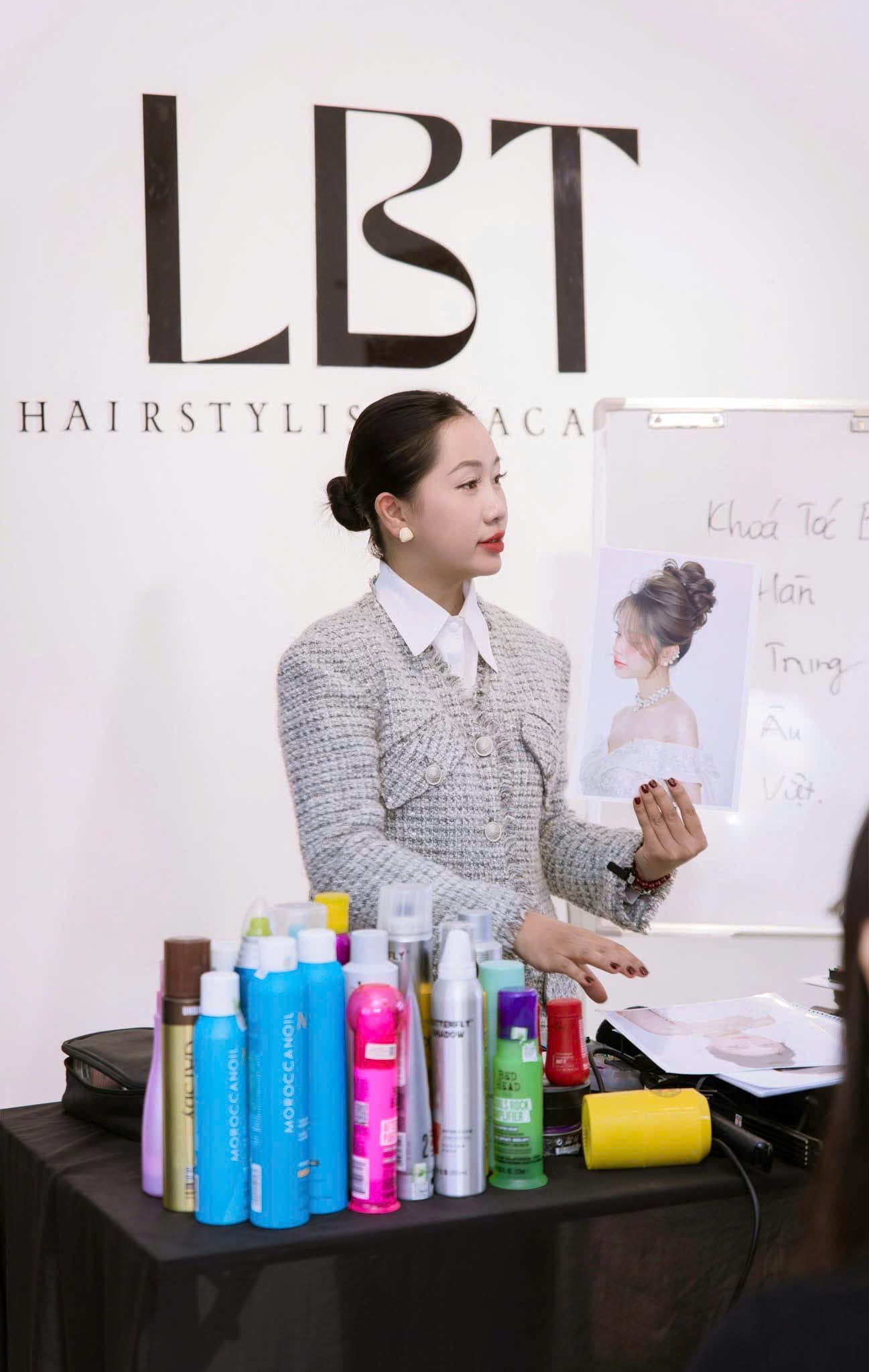Biết Quản Lý Salon