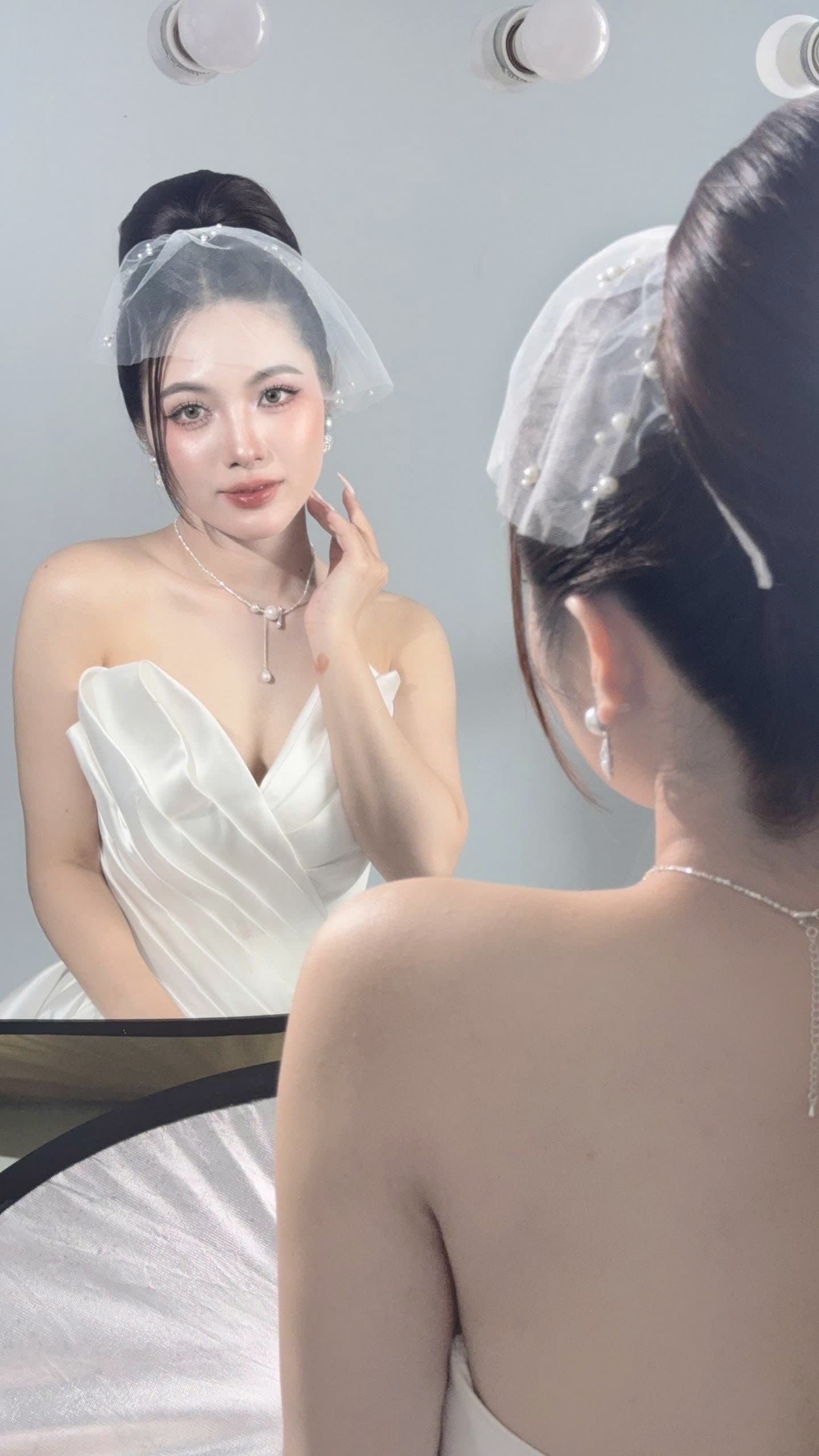 Tác phẩm 12